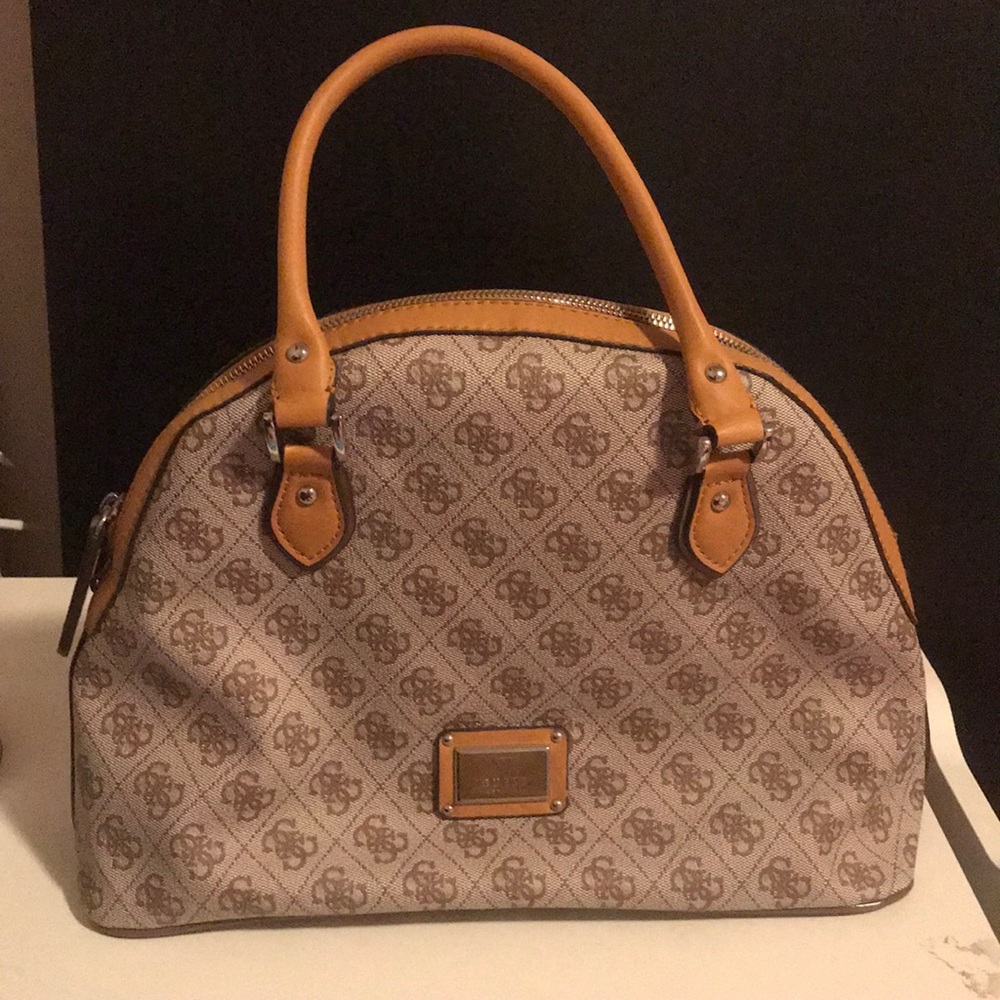 Guess signature print (medium/large tote)
